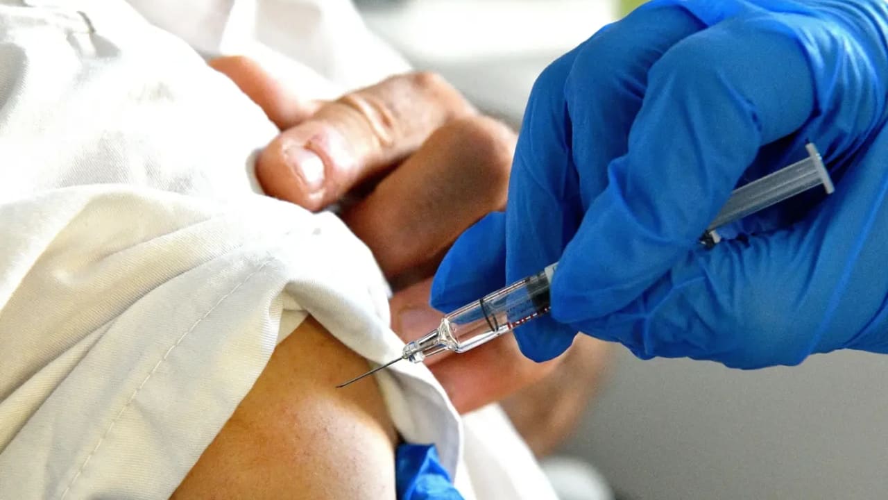 FDA Panel Backs Moderna’s mRNA Flu Vaccine for Older Adults
