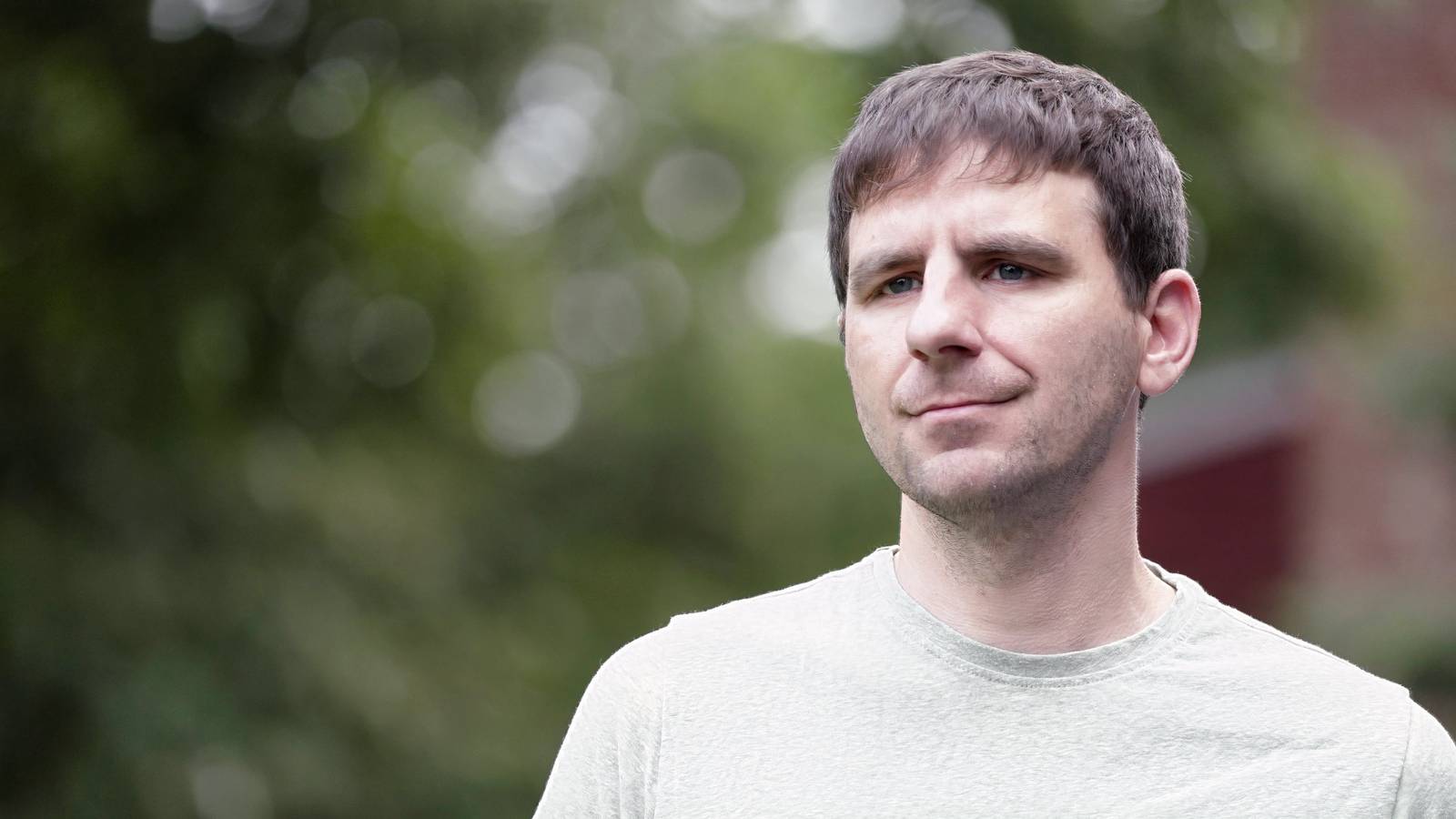 VA Launches First Trial of MDMA Therapy for Veterans With PTSD and Alcoholism